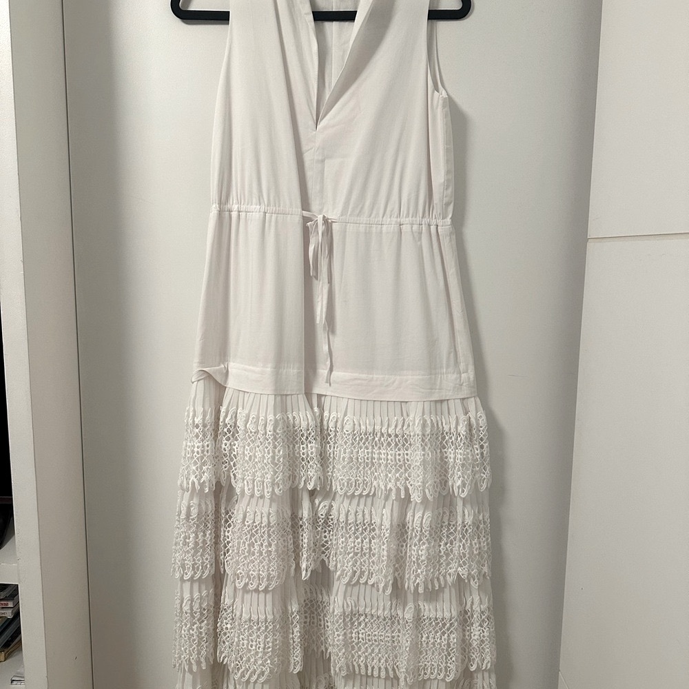 White maxi dress, excellent condition !!!